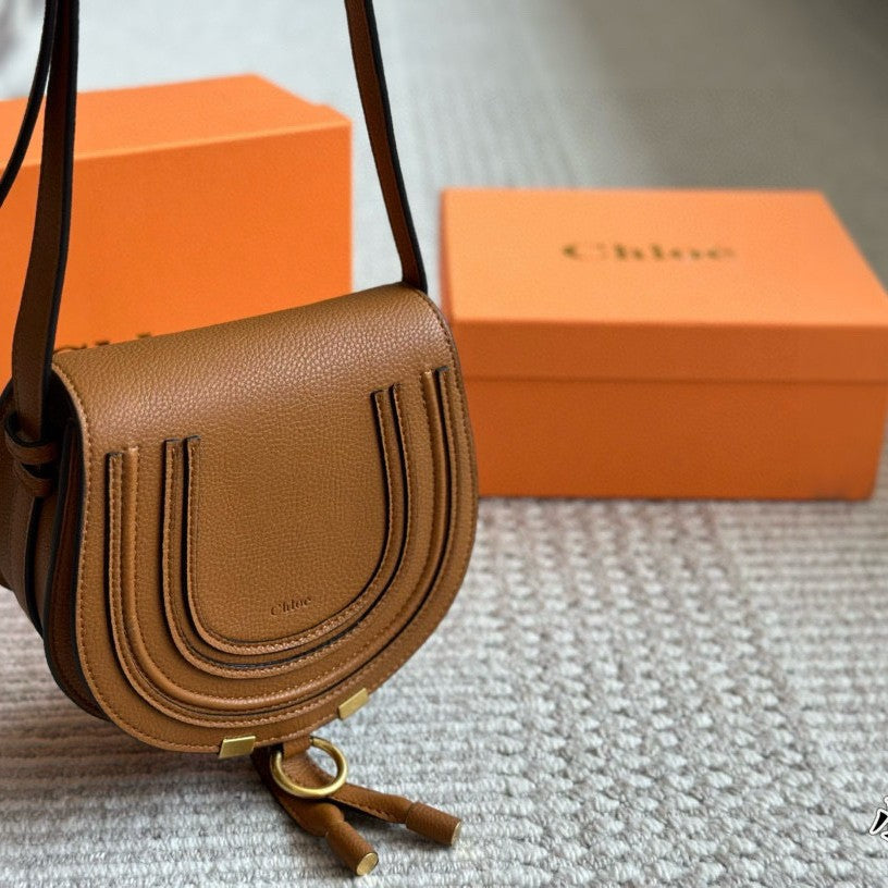 Chloé クロエ サドルバッグ スモール ブラウン